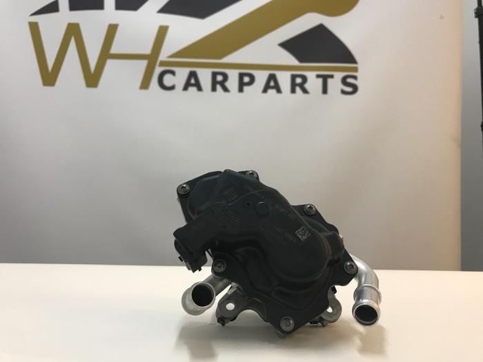 EGR Klep van een Volkswagen Golf VII (AUA) 2.0 GTD 16V 2020