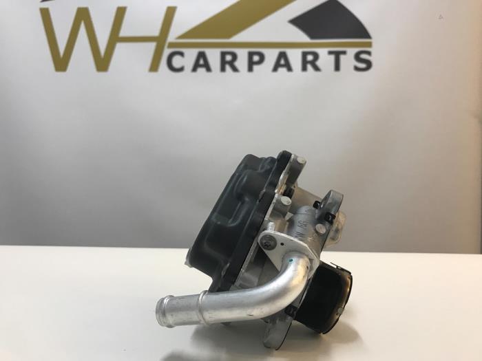EGR Klep van een Volkswagen Golf VII (AUA) 2.0 GTD 16V 2020