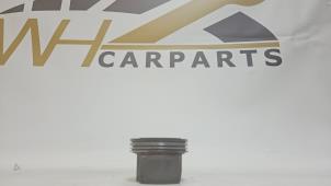 Gebruikte Zuiger Ford Transit 2.0 TDCi 16V Eco Blue 130 Prijs € 90,75 Inclusief btw aangeboden door WH Carparts