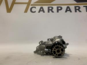 Gebruikte Oliepomp Ford Transit 2.0 TDCi 16V Eco Blue 130 Prijs € 78,65 Inclusief btw aangeboden door WH Carparts