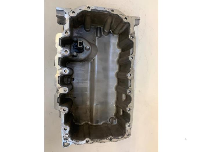 Carterpan van een Volkswagen Golf VII (AUA) 2.0 GTD 16V 2020