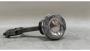 Gebruikte Zuiger Ford Focus 3 1.5 EcoBoost 16V 150 Prijs € 48,40 Inclusief btw aangeboden door WH Carparts