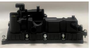 Gebruikte Kleppendeksel Ford Focus 3 1.5 EcoBoost 16V 150 Prijs € 48,40 Inclusief btw aangeboden door WH Carparts