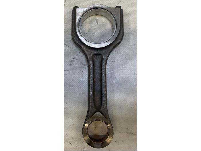 Drijfstang van een Ford Fiesta 7 1.5 TDCi 85 2020