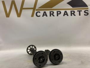 Gebruikte Nokkenas Ford Focus 4 1.0 Ti-VCT EcoBoost 12V 125 Prijs € 181,50 Inclusief btw aangeboden door WH Carparts