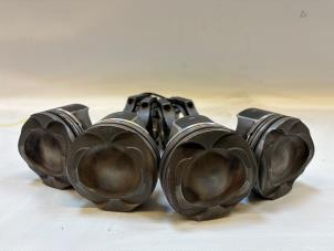 Gebruikte Zuiger Ford Focus 3 1.5 EcoBoost 16V 150 Prijs € 169,40 Inclusief btw aangeboden door WH Carparts