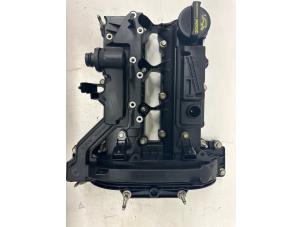 Gebruikte Kleppendeksel Ford Focus 3 Wagon 1.0 Ti-VCT EcoBoost 12V 125 Prijs € 35,09 Inclusief btw aangeboden door WH Carparts