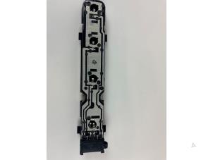 Nieuwe Fitting Achterlicht links Ford Transit 2.2 TDCi 16V Prijs € 30,25 Inclusief btw aangeboden door WH Carparts