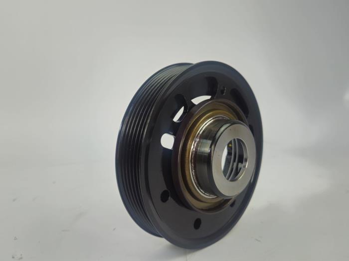 Gebruikte Krukas Poelie Ford Focus 3 Wagon 1.0 Ti-VCT EcoBoost 12V 125 Prijs € 36,30 Inclusief btw aangeboden door WH Carparts