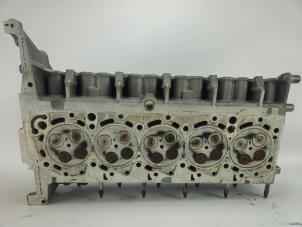 Gebruikte Cilinderkop Ford Ranger 3.2 TDCI 20V Prijs € 726,00 Inclusief btw aangeboden door WH Carparts