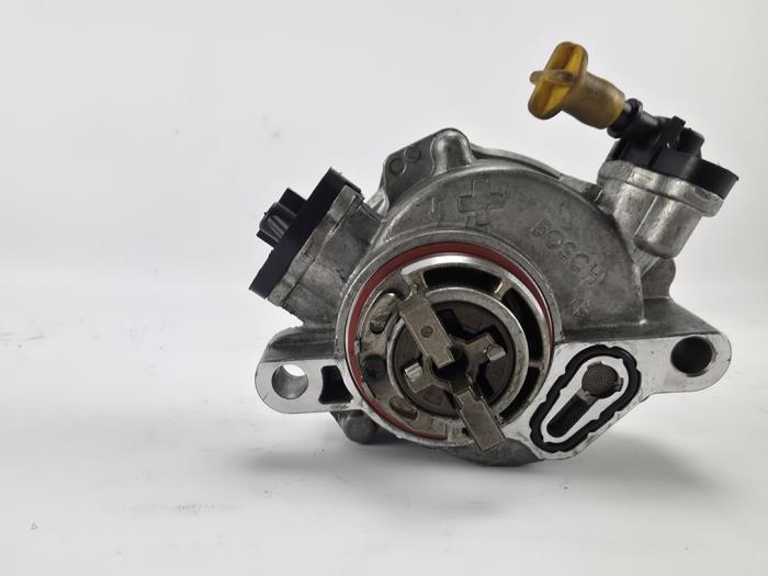 Gebruikte Vacuumpomp (Diesel) Ford Transit Connect (PJ2) 1.5 EcoBlue Prijs € 60,50 Inclusief btw aangeboden door WH Carparts