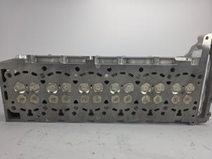 Nieuwe Cilinderkop Mercedes S (222.0/222.1) 3.0 S-350d 4-Matic Prijs € 1.331,00 Inclusief btw aangeboden door WH Carparts