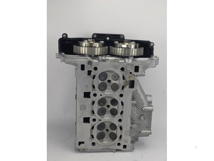 Gebruikte Cilinderkop Ford Fiesta 7 1.1 Ti-VCT 12V 75 Prijs € 544,50 Inclusief btw aangeboden door WH Carparts