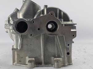 Nieuwe Cilinderkop Mercedes Sprinter 5t (906) 519 CDI,BlueTEC V6 24V Prijs € 907,50 Inclusief btw aangeboden door WH Carparts