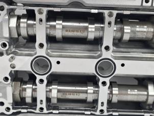 Nieuwe Nokkenashuis Mercedes S (W223) 3.0 S-450 24V EQ Boost Prijs € 786,50 Inclusief btw aangeboden door WH Carparts