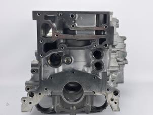 Nieuwe Motor Onderblok Mercedes C (W206) C-200 2.0 EQ Boost 4-Matic Prijs € 1.512,50 Inclusief btw aangeboden door WH Carparts