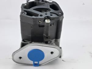 Nieuwe Oliepomp Mercedes S (W223) 3.0 S-450 24V 4-Matic EQ Boost Prijs € 302,50 Inclusief btw aangeboden door WH Carparts