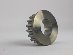 Gebruikte Krukas Tandwiel Ford Grand C-Max (DXA) 1.0 Ti-VCT EcoBoost 12V 125 Prijs € 30,25 Inclusief btw aangeboden door WH Carparts