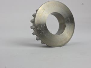 Gebruikte Krukas Tandwiel Ford Grand C-Max (DXA) 1.0 Ti-VCT EcoBoost 12V 125 Prijs € 30,25 Inclusief btw aangeboden door WH Carparts