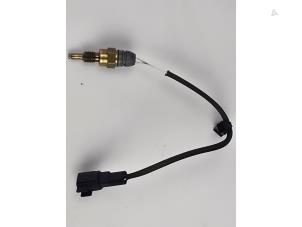Gebruikte Temperatuursensor Motor Ford Grand C-Max (DXA) 1.0 Ti-VCT EcoBoost 12V 125 Prijs € 24,20 Inclusief btw aangeboden door WH Carparts
