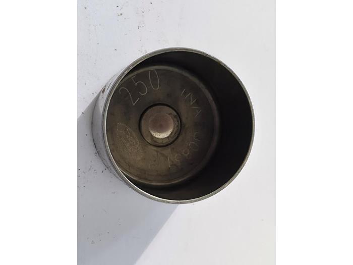 Gebruikte Klepstoter Ford Grand C-Max (DXA) 1.0 Ti-VCT EcoBoost 12V 125 Prijs € 4,84 Inclusief btw aangeboden door WH Carparts