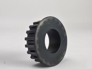 Gebruikte Krukas Tandwiel Ford Grand C-Max (DXA) 1.0 Ti-VCT EcoBoost 12V 125 Prijs € 30,25 Inclusief btw aangeboden door WH Carparts