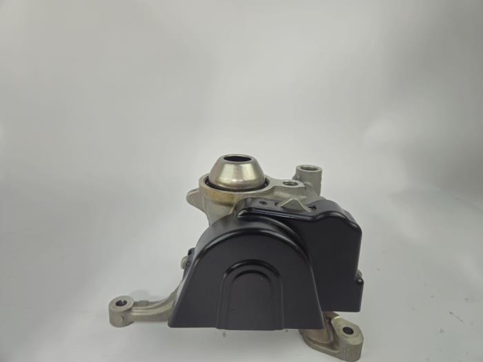 Gebruikte Oliepomp Ford C-Max (DXA) 1.0 Ti-VCT EcoBoost 12V 125 Prijs € 60,50 Inclusief btw aangeboden door WH Carparts