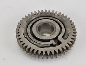 Gebruikte Poelie brandstofpomp Ford Transit 2.0 TDCi 16V Eco Blue 130 Prijs € 30,25 Inclusief btw aangeboden door WH Carparts