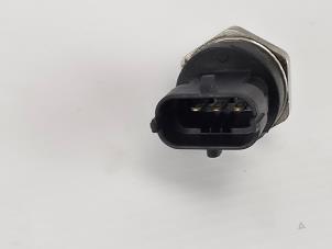 Oliedruk sensor van een Ford Transit 2.0 TDCi 16V Eco Blue 130 2020
