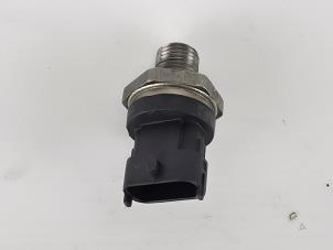 Oliedruk sensor van een Ford Transit 2.0 TDCi 16V Eco Blue 130 2020