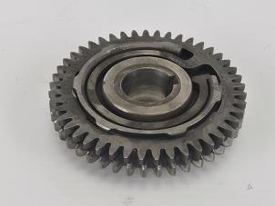 Gebruikte Poelie brandstofpomp Ford Transit 2.0 TDCi 16V Eco Blue 130 Prijs € 30,25 Inclusief btw aangeboden door WH Carparts