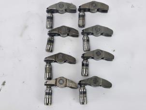 Gebruikte Klepstoter Ford Transit 2.0 TDCi 16V Eco Blue 130 Prijs € 54,45 Inclusief btw aangeboden door WH Carparts