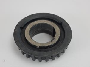 Gebruikte Poelie Krukas Ford Transit 2.0 TDCi 16V Eco Blue 130 Prijs € 24,20 Inclusief btw aangeboden door WH Carparts