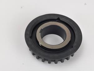 Gebruikte Poelie Krukas Ford Transit 2.0 TDCi 16V Eco Blue 130 Prijs € 24,20 Inclusief btw aangeboden door WH Carparts