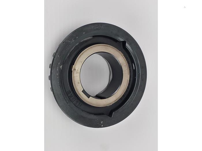 Krukas Poelie van een Ford Transit 2.0 TDCi 16V Eco Blue 130 2020