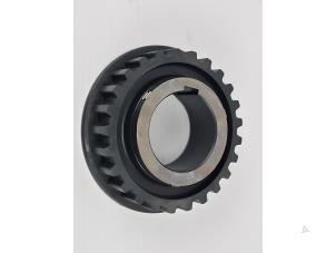 Gebruikte Krukas Poelie Ford Transit 2.0 TDCi 16V Eco Blue 130 Prijs € 24,20 Inclusief btw aangeboden door WH Carparts