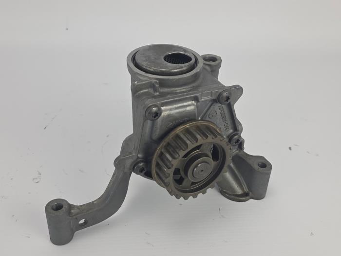 Oliepomp van een Ford C-Max (DXA) 1.0 Ti-VCT EcoBoost 12V 125 2019