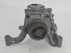 Gebruikte Oliepomp Ford C-Max (DXA) 1.0 Ti-VCT EcoBoost 12V 125 Prijs € 60,50 Inclusief btw aangeboden door WH Carparts