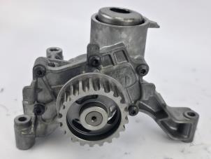 Gebruikte Oliepomp Ford Focus 4 1.0 Ti-VCT EcoBoost 12V 125 Prijs € 72,60 Inclusief btw aangeboden door WH Carparts