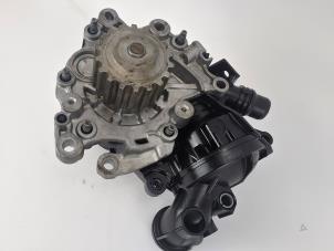 Gebruikte Waterpomp Ford Transit Connect (PJ2) 1.5 EcoBlue Prijs € 60,50 Inclusief btw aangeboden door WH Carparts