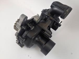 Gebruikte Waterpomp Ford Transit Connect (PJ2) 1.5 EcoBlue Prijs € 60,50 Inclusief btw aangeboden door WH Carparts