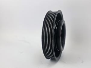 Gebruikte Krukas Poelie Ford Focus 3 1.5 EcoBoost 16V 150 Prijs € 60,50 Inclusief btw aangeboden door WH Carparts