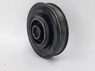 Gebruikte Krukas Poelie Ford Focus 3 1.5 EcoBoost 16V 150 Prijs € 60,50 Inclusief btw aangeboden door WH Carparts