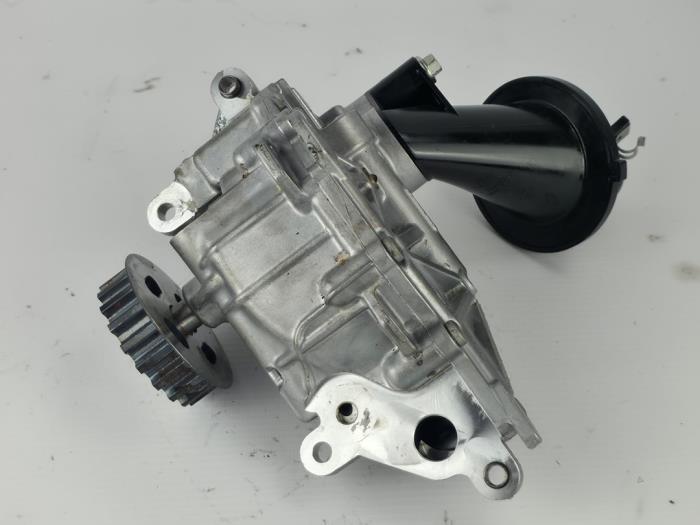 Gebruikte Oliepomp Ford Transit 2.0 TDCi 16V Eco Blue 130 Prijs € 60,50 Inclusief btw aangeboden door WH Carparts