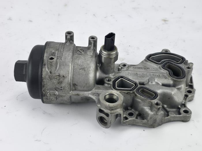 Gebruikte Oliefilterhuis Ford Transit Connect (PJ2) 1.5 EcoBlue Prijs € 60,50 Inclusief btw aangeboden door WH Carparts