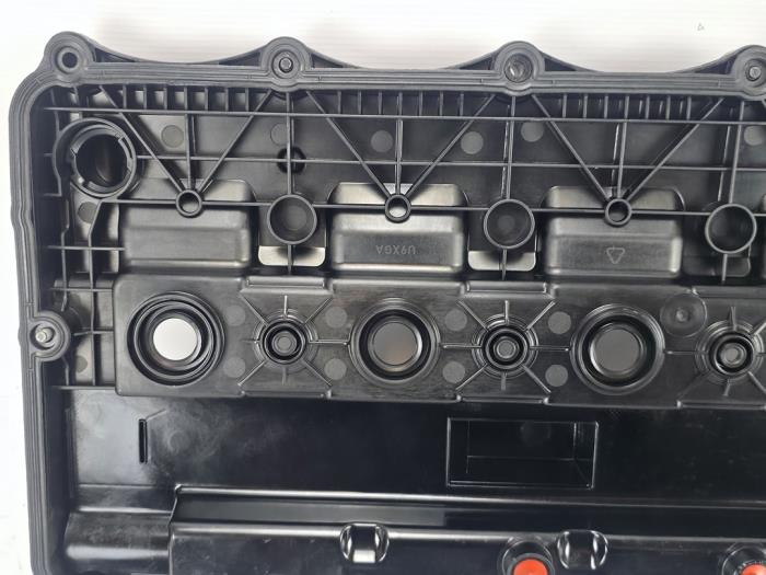 Gebruikte Kleppendeksel Ford Ranger 3.2 TDCI 20V Prijs € 90,75 Inclusief btw aangeboden door WH Carparts