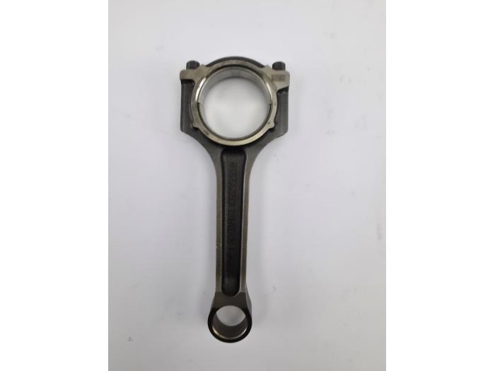 Gebruikte Drijfstang Ford Focus 3 1.5 EcoBoost 16V 150 Prijs € 48,40 Inclusief btw aangeboden door WH Carparts