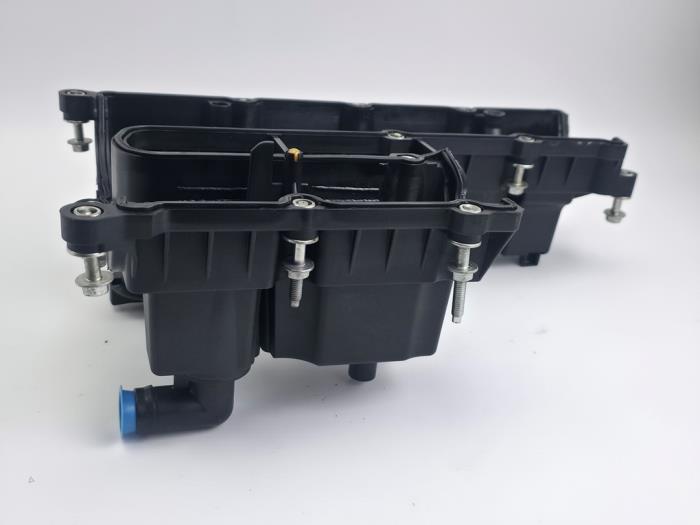 Gebruikte Kleppendeksel Ford Focus 3 1.5 EcoBoost 16V 150 Prijs € 48,40 Inclusief btw aangeboden door WH Carparts