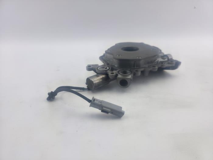 Gebruikte Oliepomp Ford Transit Connect (PJ2) 1.5 EcoBlue Prijs € 60,50 Inclusief btw aangeboden door WH Carparts