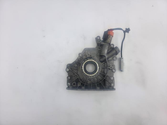 Gebruikte Oliepomp Ford Transit Connect (PJ2) 1.5 EcoBlue Prijs € 60,50 Inclusief btw aangeboden door WH Carparts